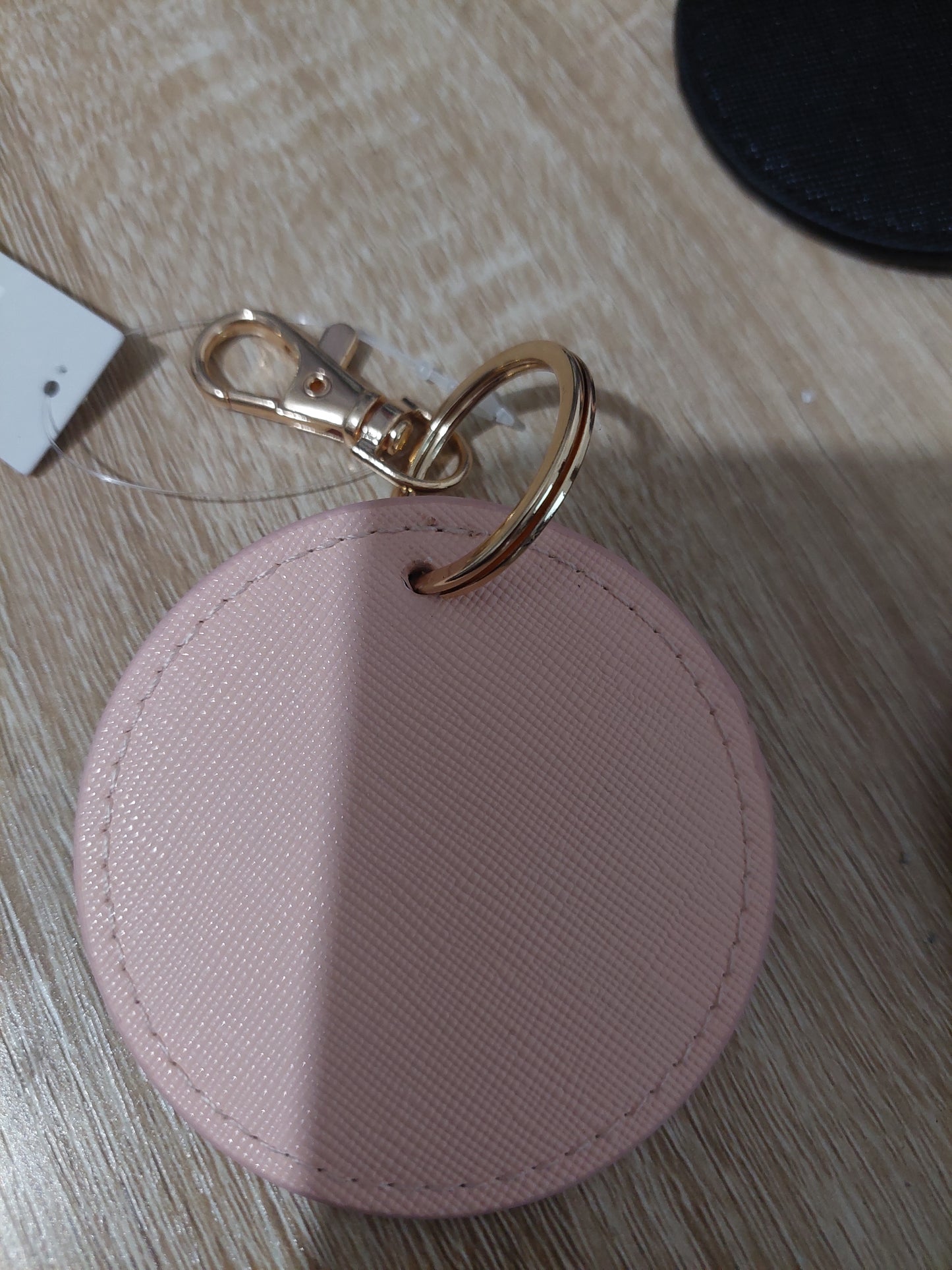 Porte clés en simili cuir
