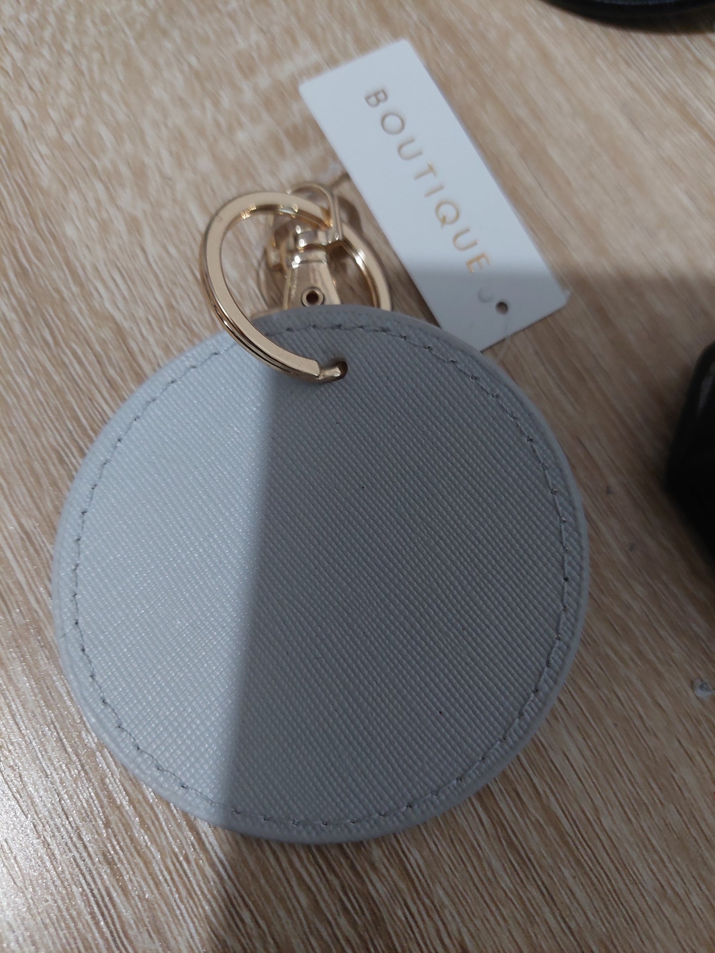 Porte clés en simili cuir